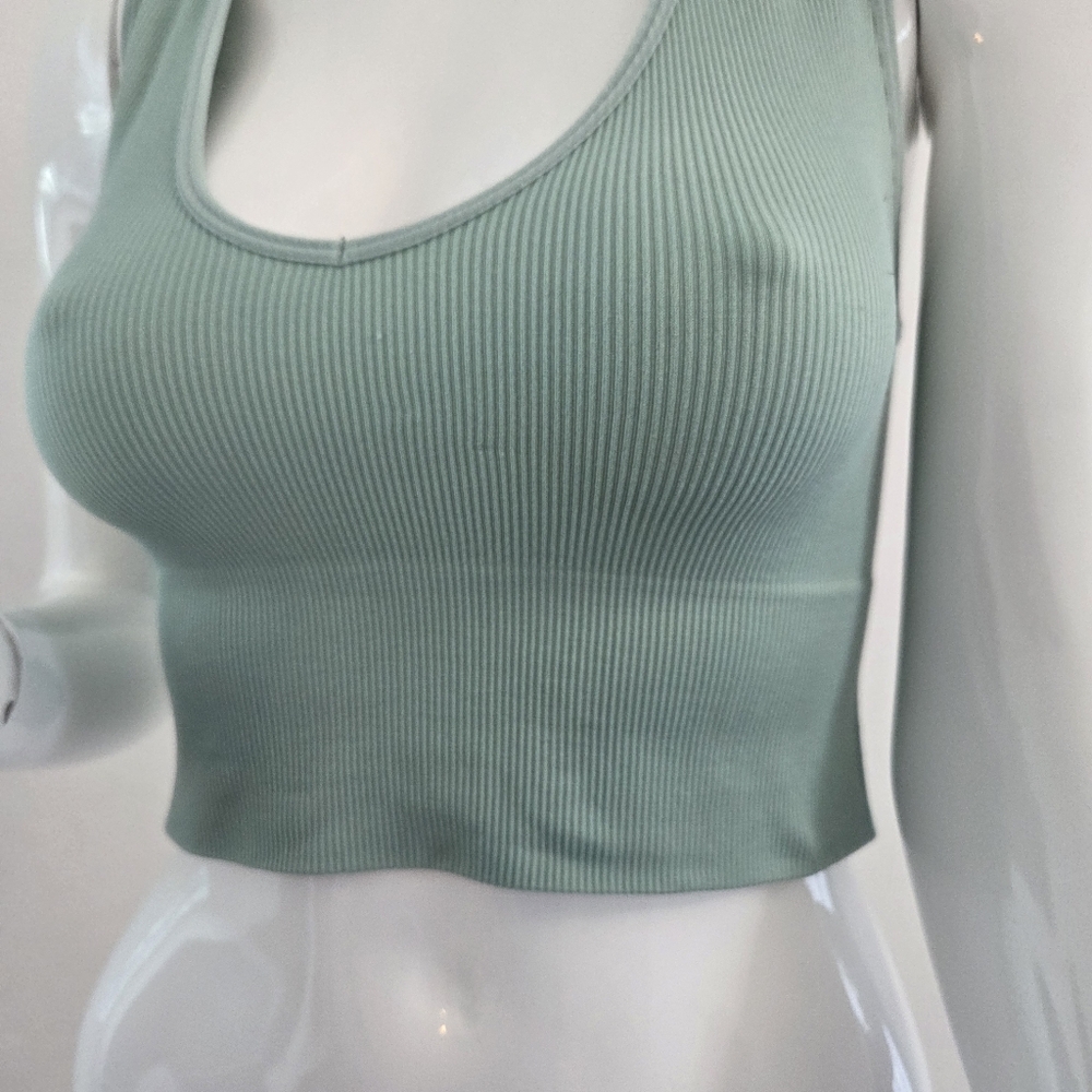 Forever 21 Ribbed Sage Green Crop Tank Medium/Large - Picture 2 of 13
